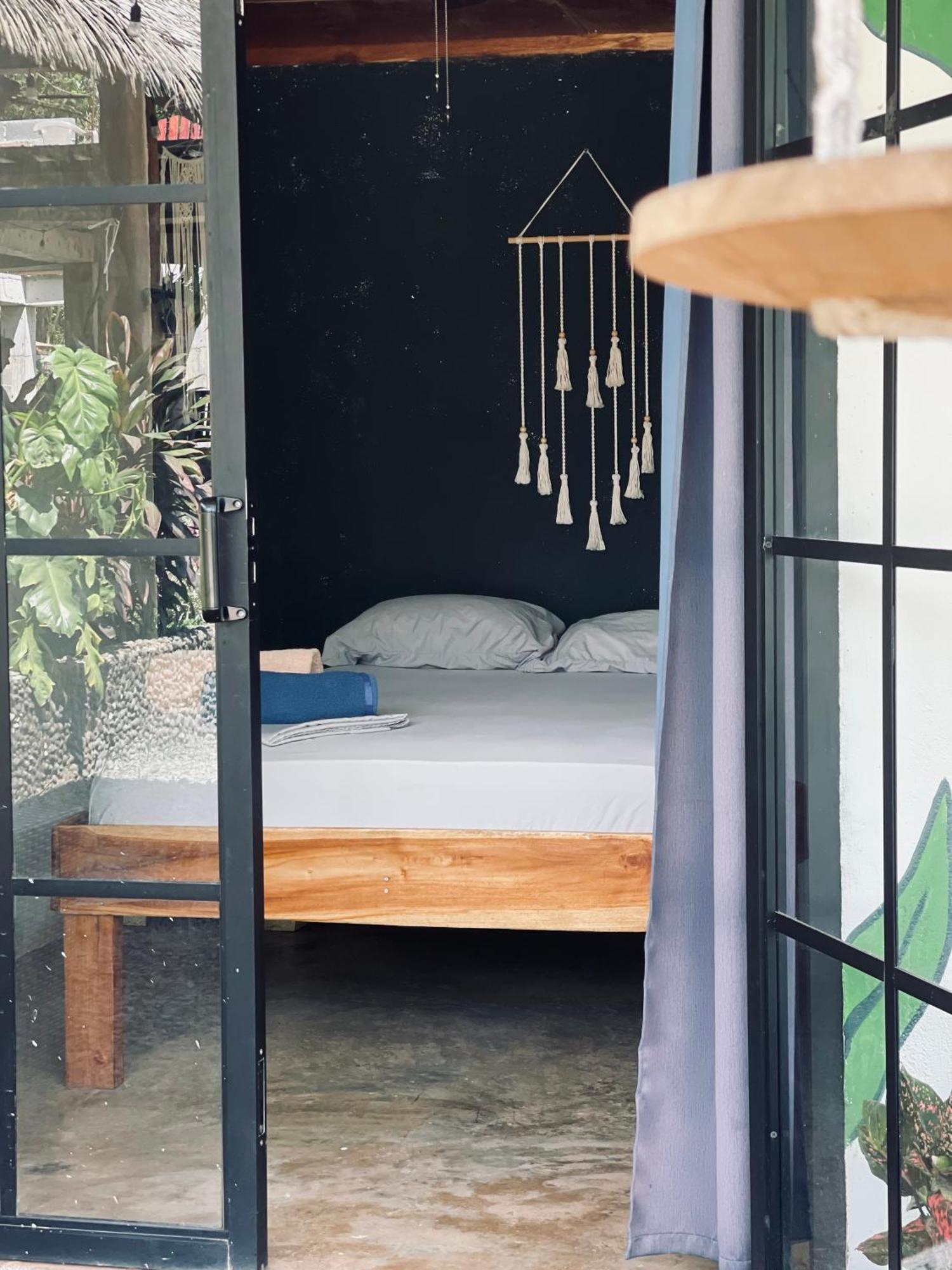 Urbanos Jungle Hostel Santa Catalina Ngoại thất bức ảnh